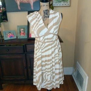 Loft tan/white dress